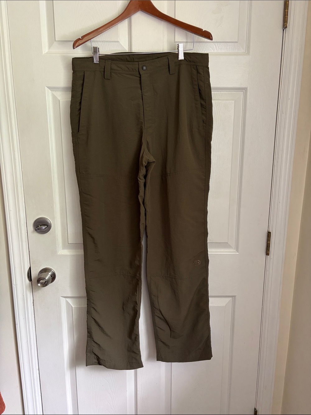 The North Face Men's Olive Green Nylon Performance Outdoor Hiking Pants Size 36